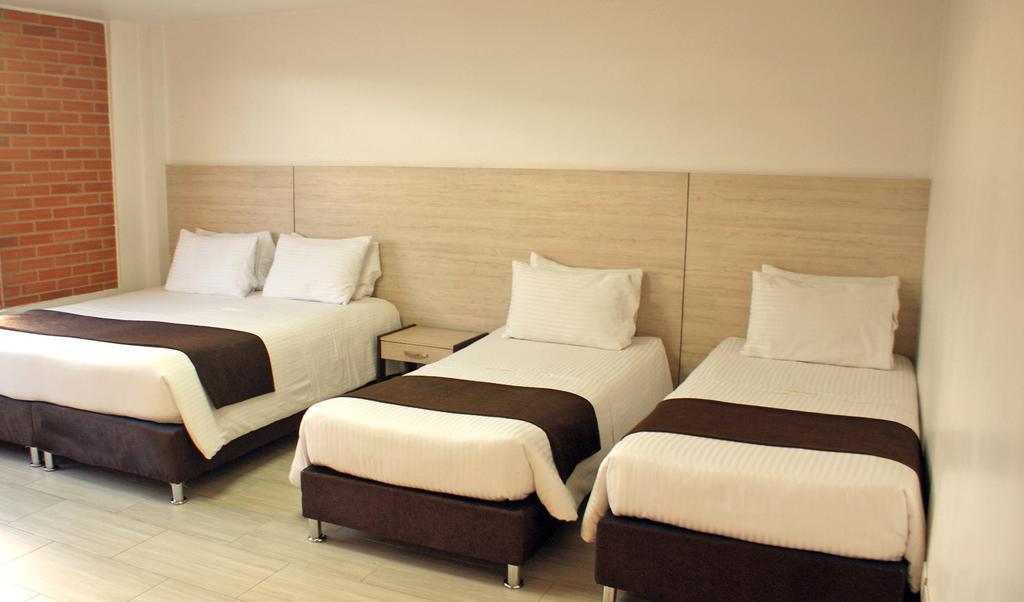 Hotel Bestmark Platino En Chapinero בוגוטה מראה חיצוני תמונה