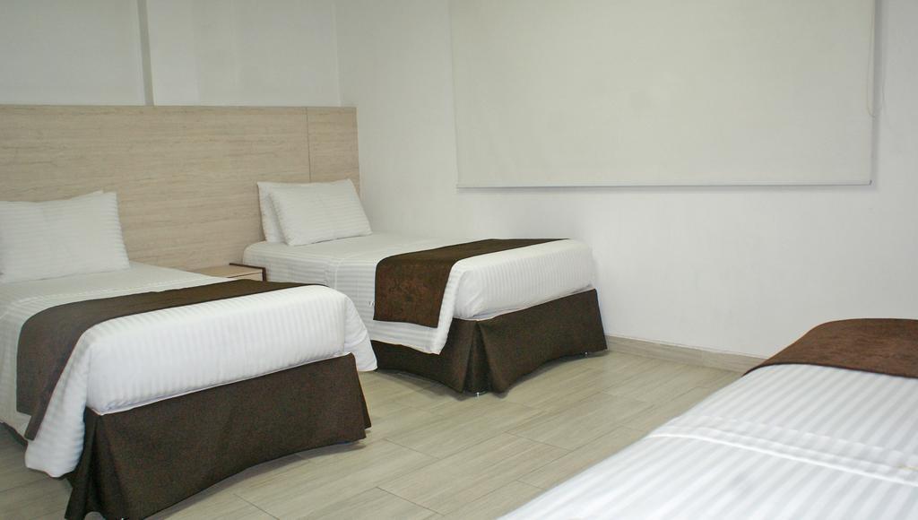 Hotel Bestmark Platino En Chapinero בוגוטה מראה חיצוני תמונה